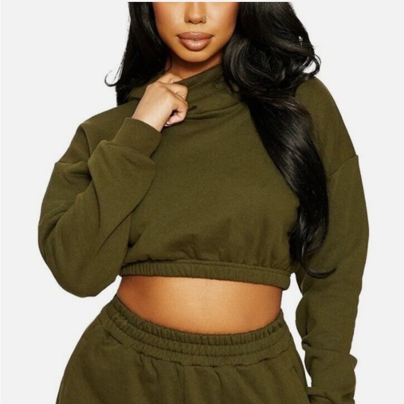 Naked wardrobe Cropped Hoodie 💚 - Picture 3 of 7